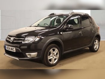 Used Dacia Sandero Stepway 2014 for sale - 79343868: Photo