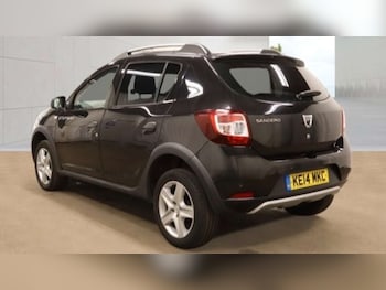 Used Dacia Sandero Stepway 2014 for sale - 79343868: Photo