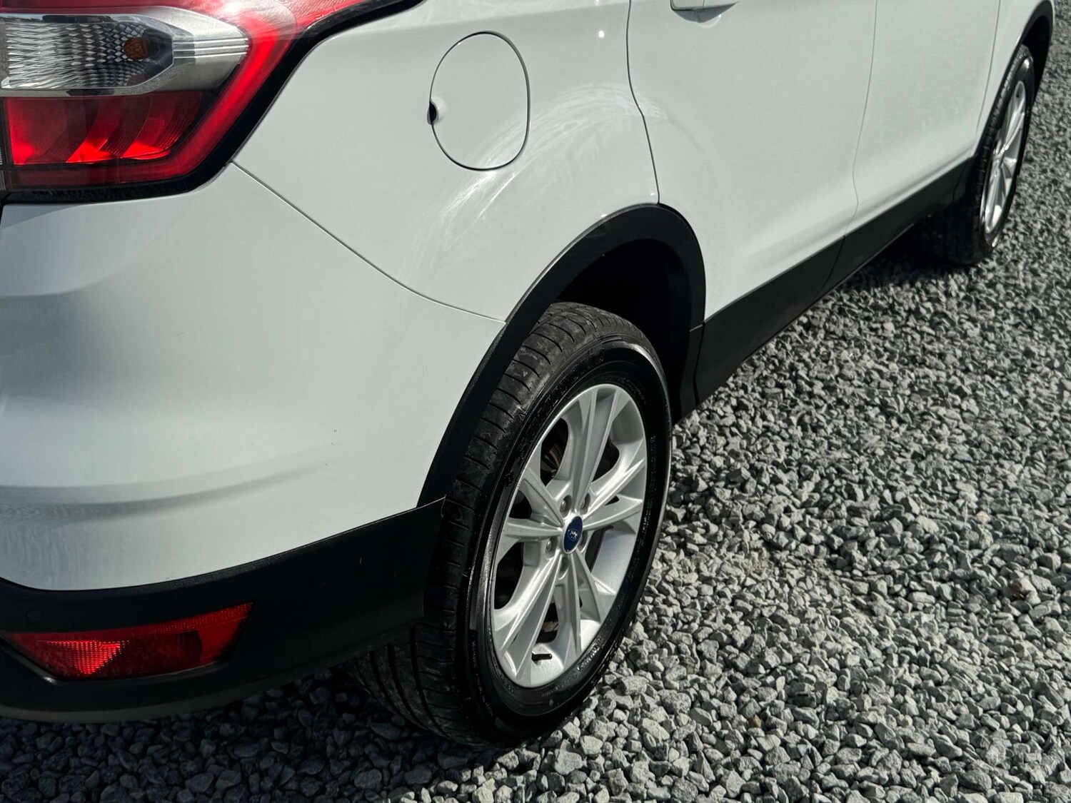 Used Ford Kuga 2017 for sale - 76117785: Photo 38