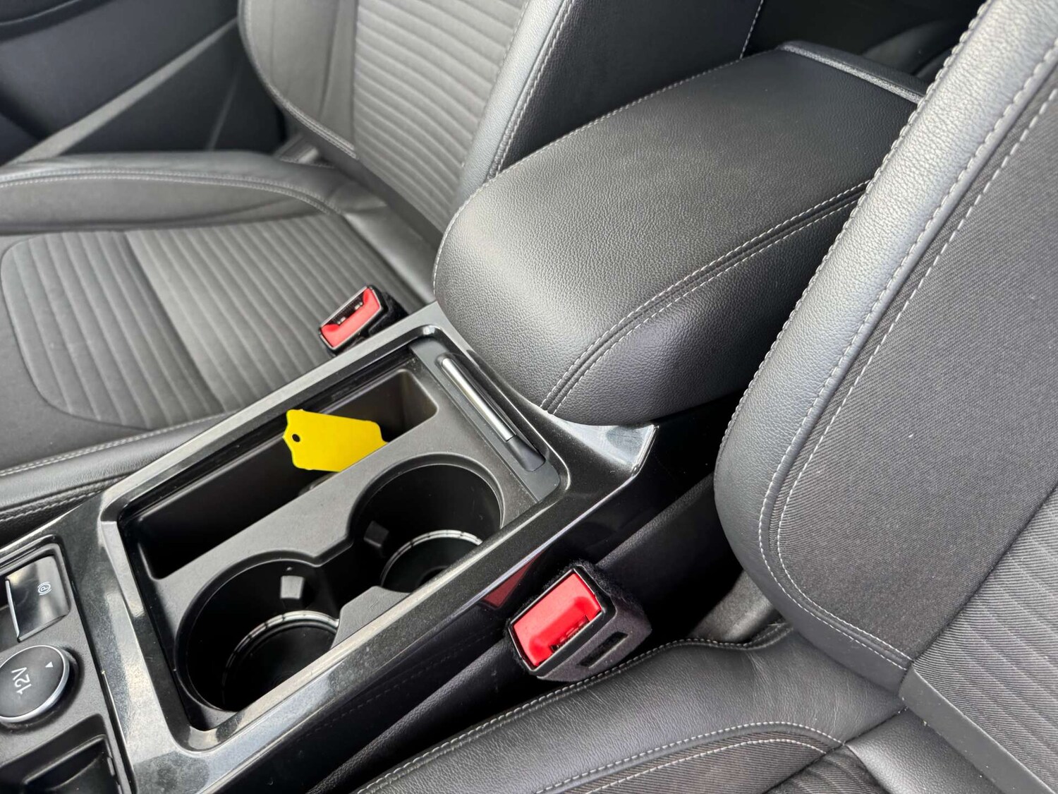 Used Ford Kuga 2017 for sale - 76117785: Photo 48