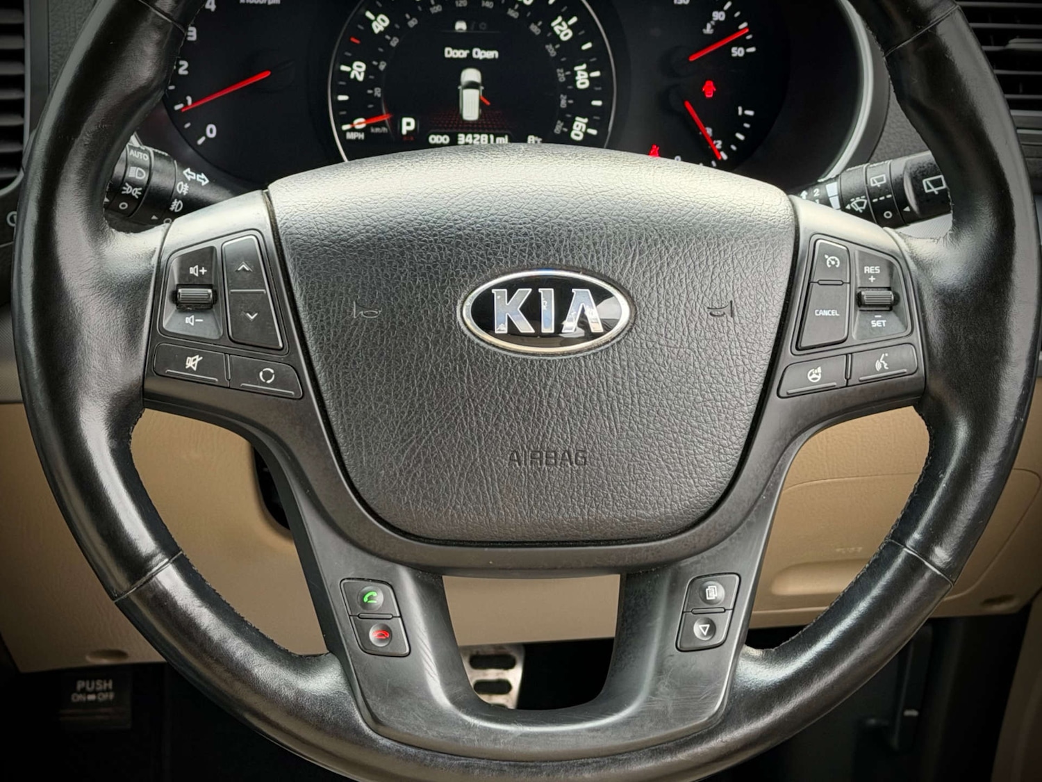 Used Kia Sorento 2013 for sale - 77641688: Photo 44