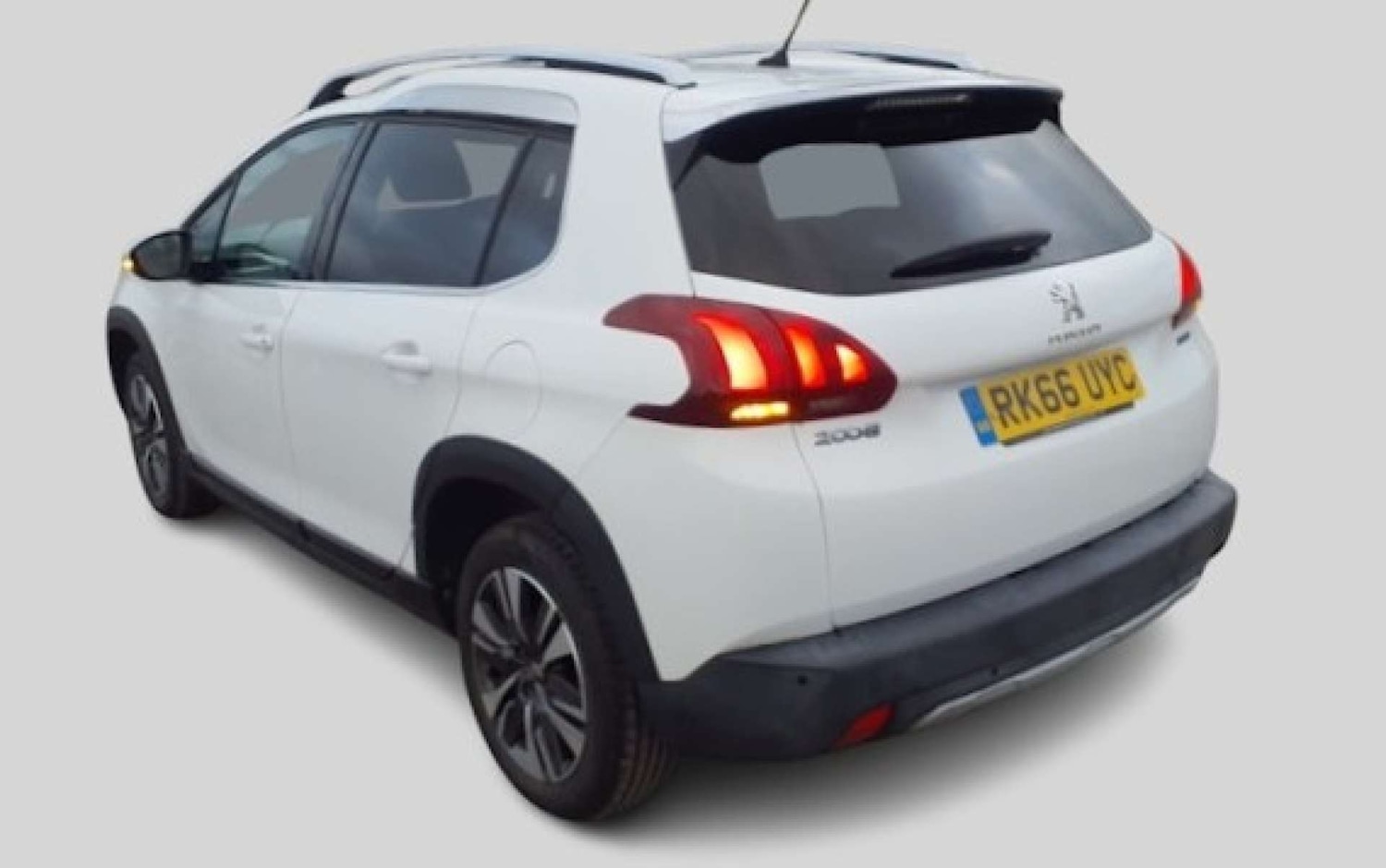 Used Peugeot 2008 2016 for sale - 76556052: Photo 2