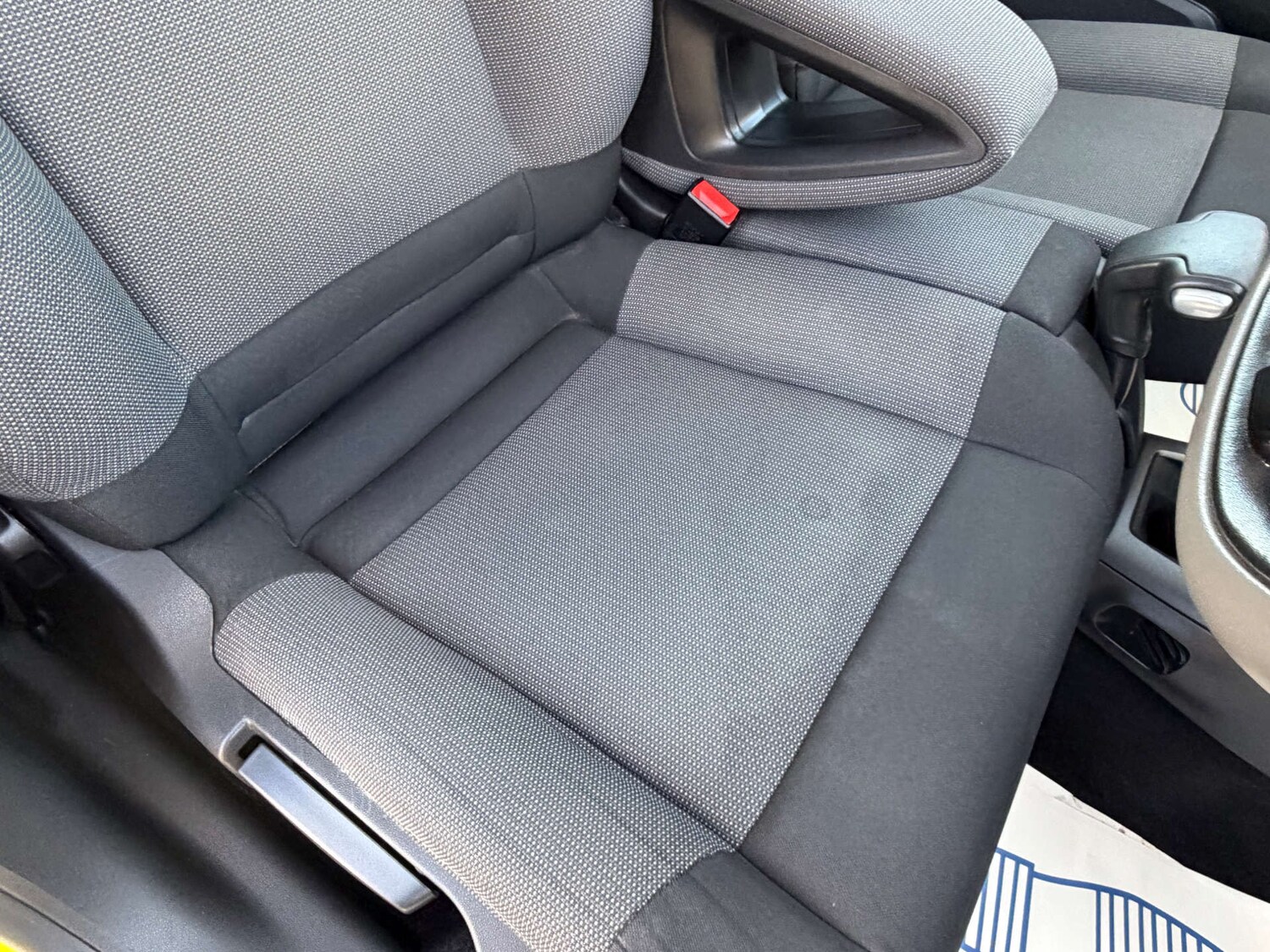 Used Citroen C4 Cactus 2015 for sale - 77641697: Photo 15