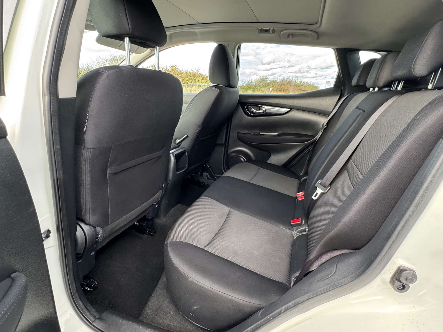 Used Nissan Qashqai 2016 for sale - 76600541: Photo 20