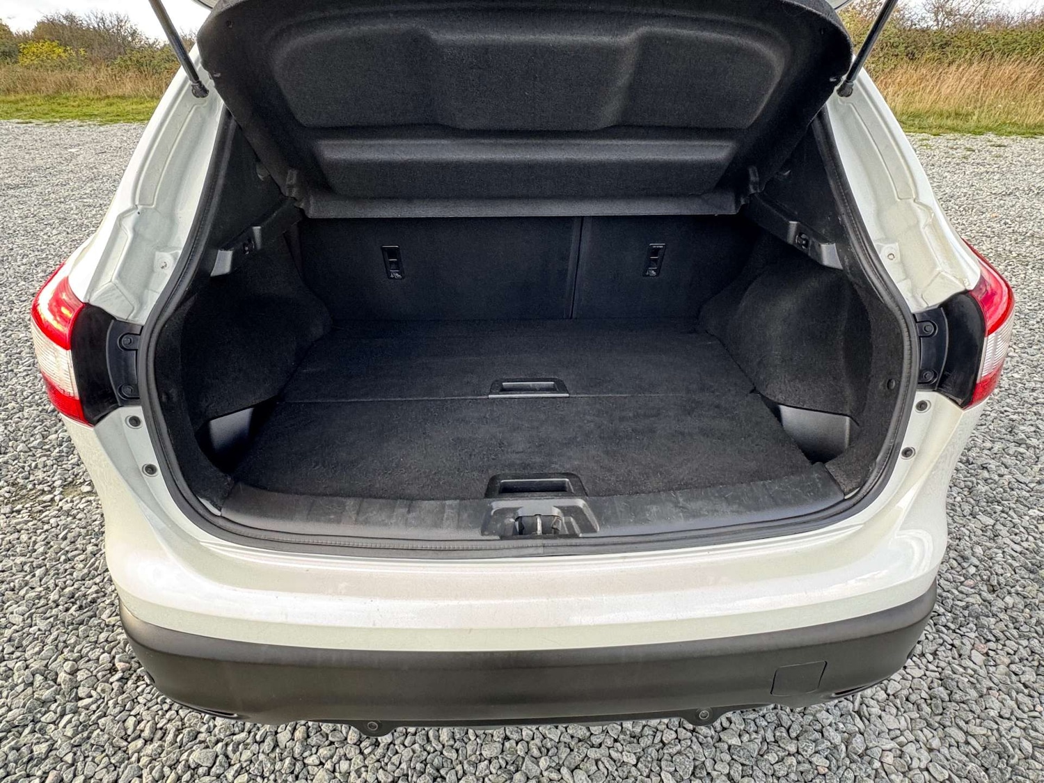 Used Nissan Qashqai 2016 for sale - 76600541: Photo 32