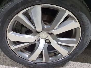 Used Peugeot 2008 2019 for sale - 79519941: Photo