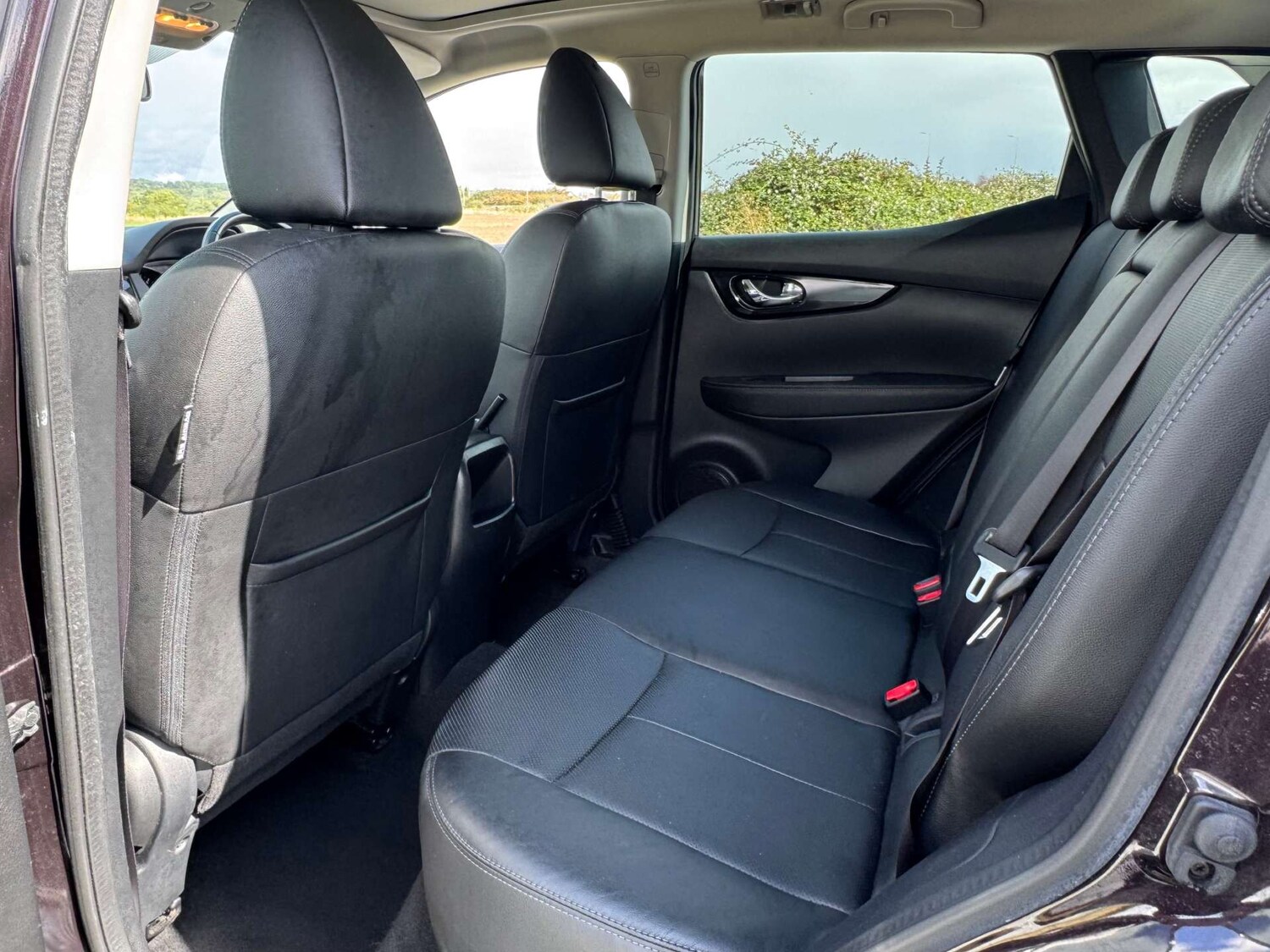 Used Nissan Qashqai 2016 for sale - 76600992: Photo 24