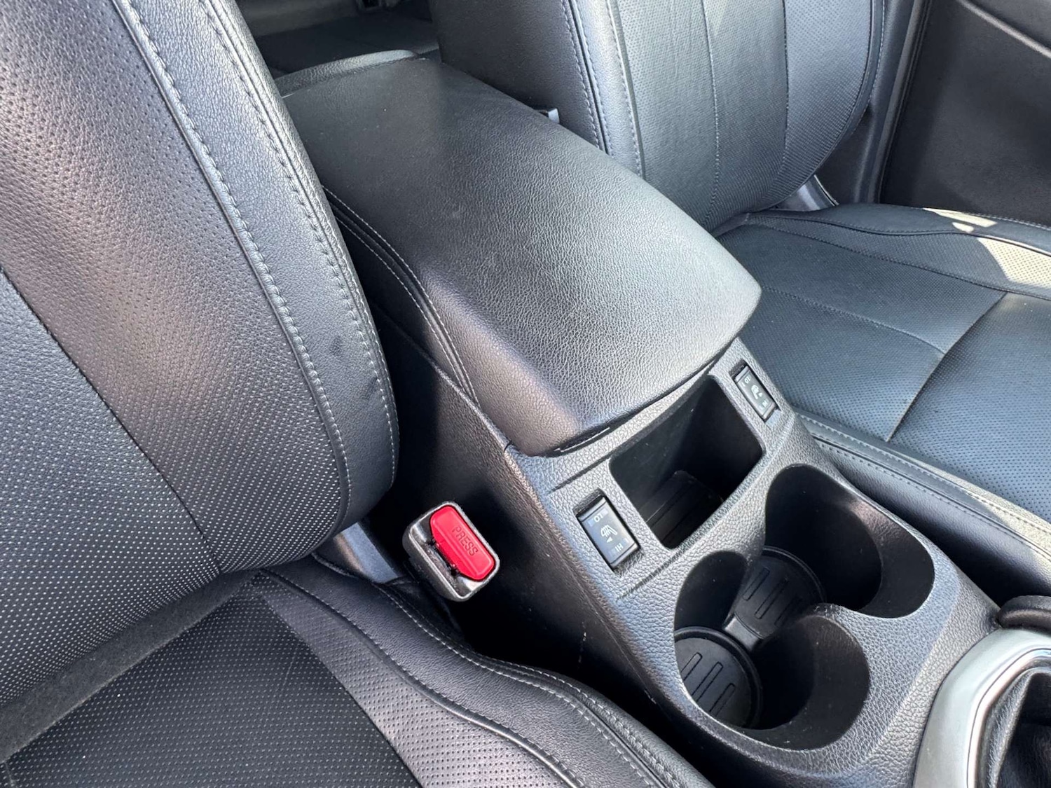 Used Nissan Qashqai 2016 for sale - 76600992: Photo 38