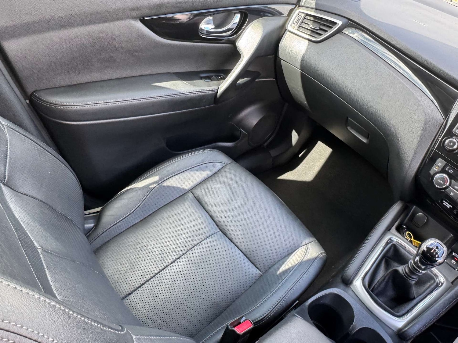 Used Nissan Qashqai 2016 for sale - 76600992: Photo 44