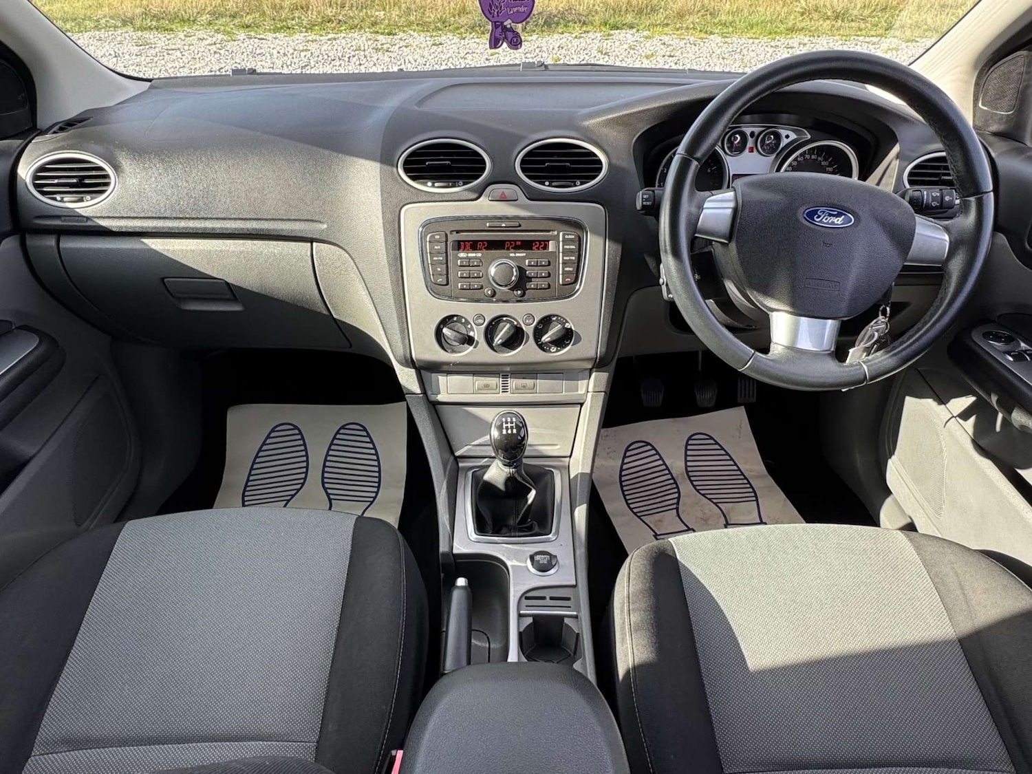 Used Ford Focus 2010 for sale - 76449812: Photo 14