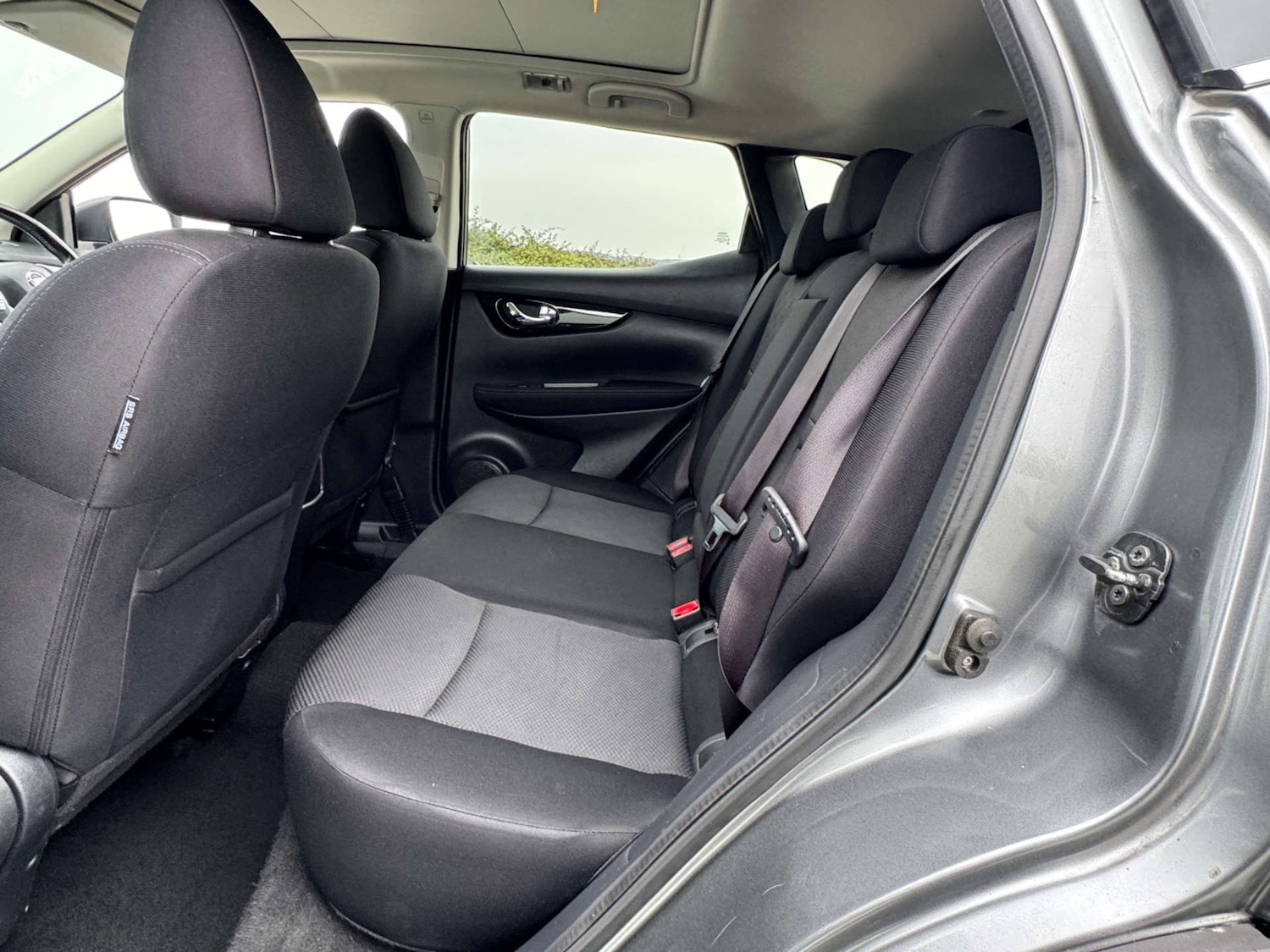 Used Nissan Qashqai 2017 for sale - 77641661: Photo 48