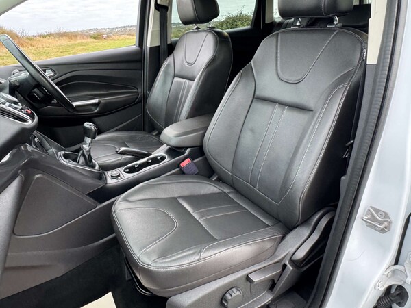 Used Ford Kuga 2014 for sale - 76277856: Photo 20