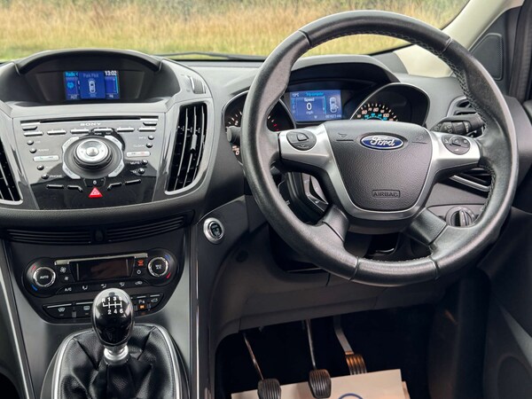 Used Ford Kuga 2014 for sale - 76277856: Photo 38
