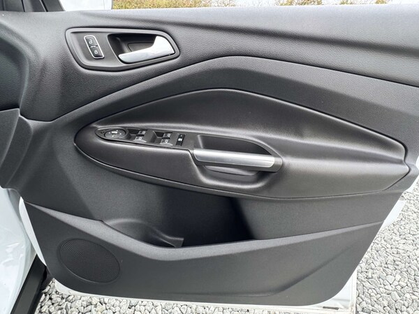 Used Ford Kuga 2014 for sale - 76277856: Photo 47