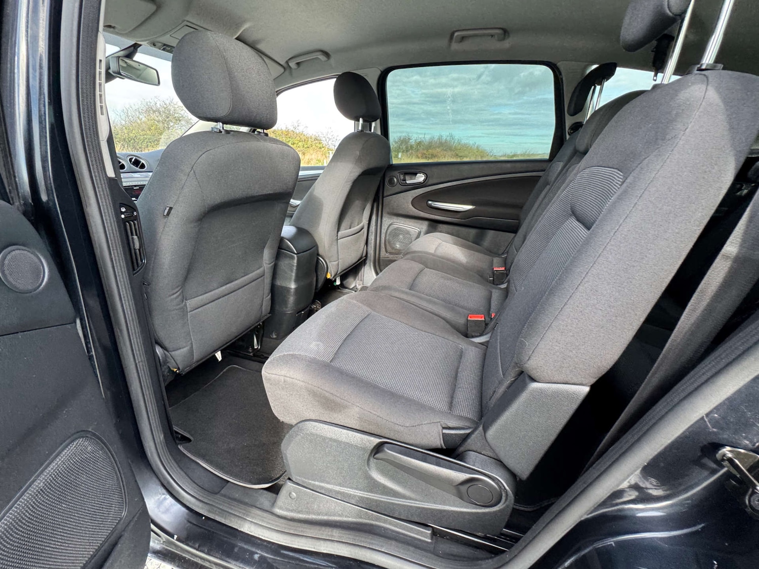 Used Ford S-Max 2009 for sale - 76352606: Photo 21
