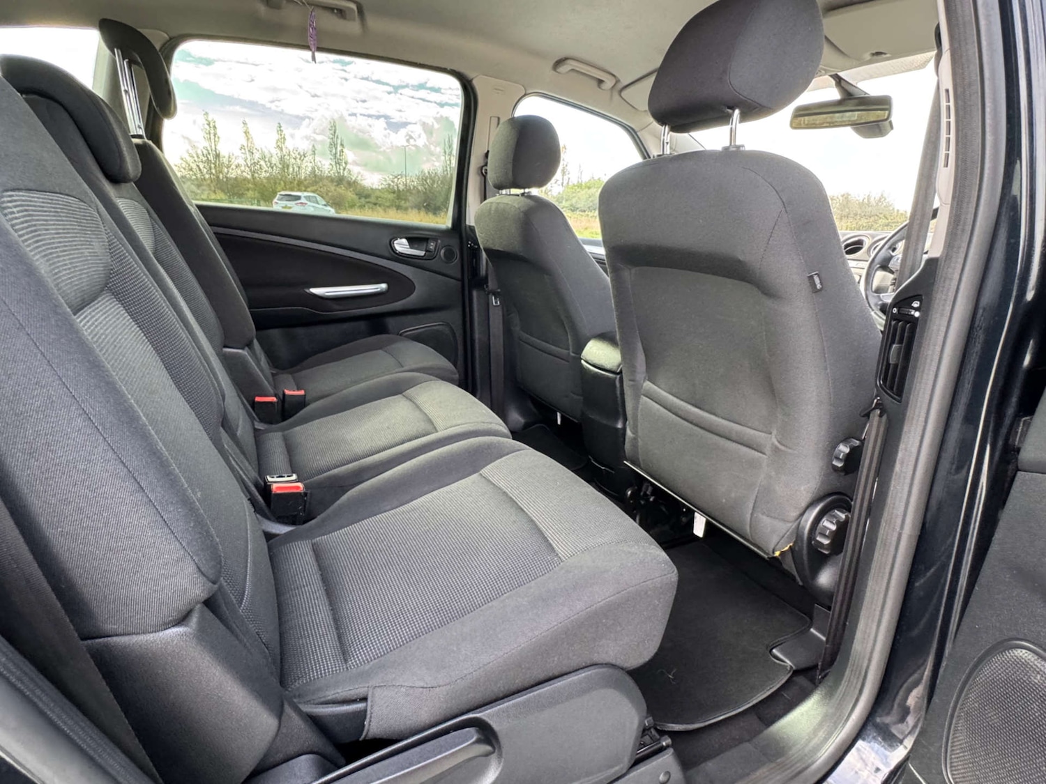 Used Ford S-Max 2009 for sale - 76352606: Photo 25