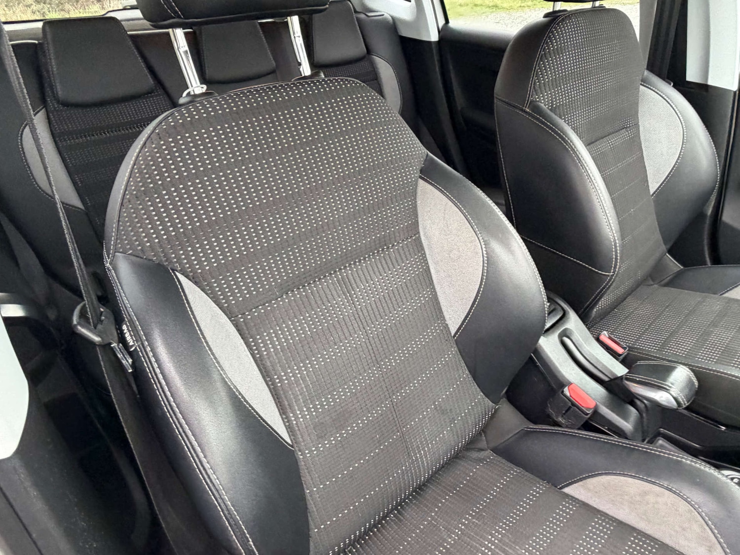 Used Peugeot 2008 2016 for sale - 77641645: Photo 14