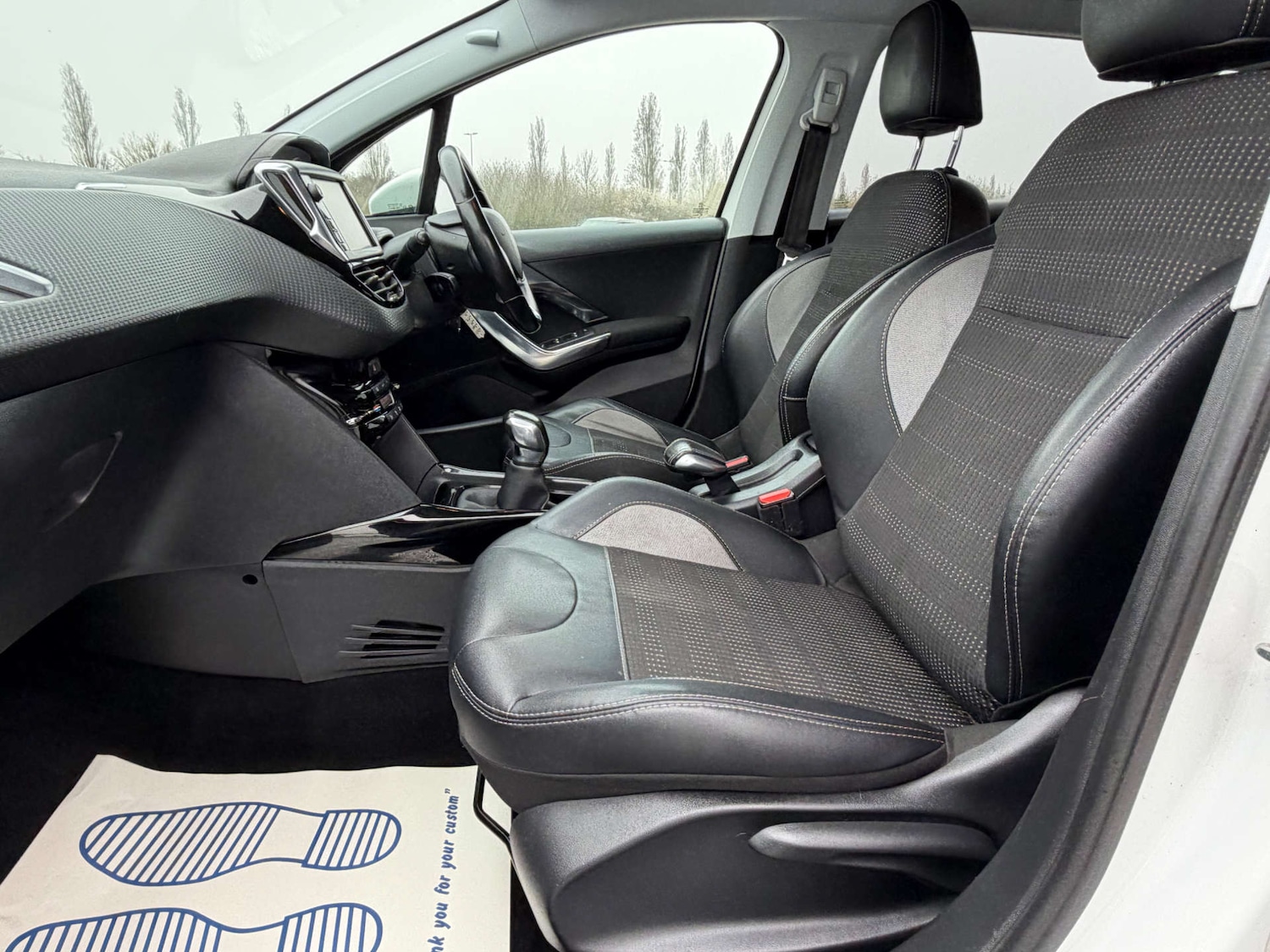 Used Peugeot 2008 2016 for sale - 77641645: Photo 19