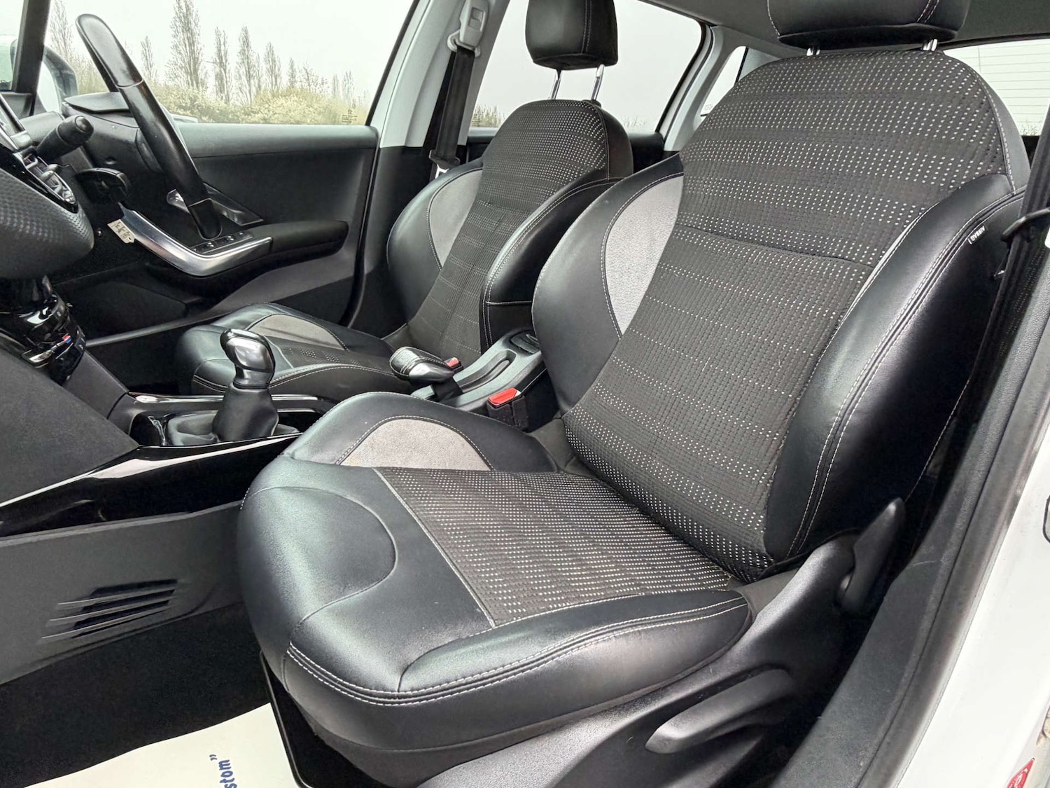 Used Peugeot 2008 2016 for sale - 77641645: Photo 20