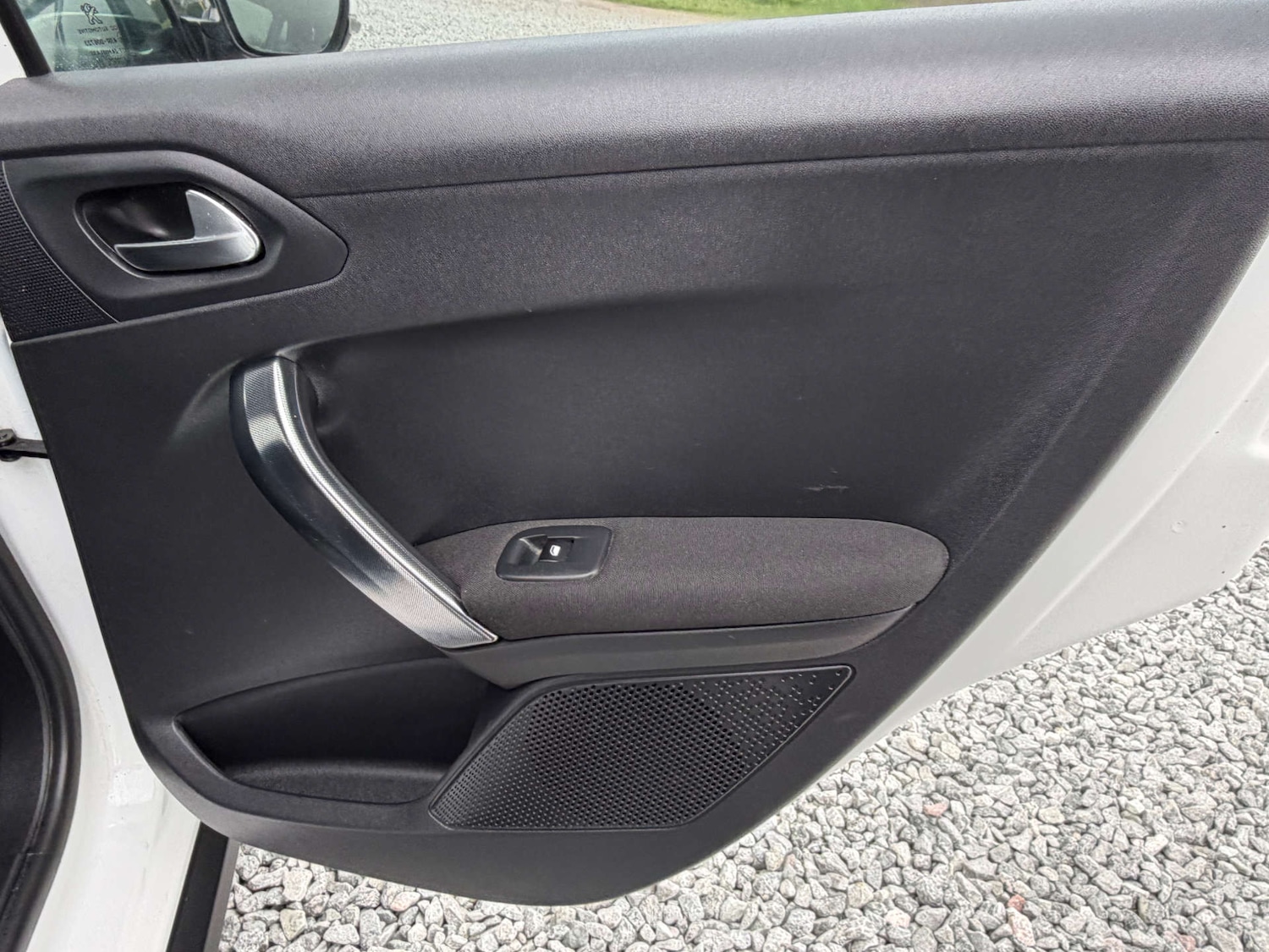 Used Peugeot 2008 2016 for sale - 77641645: Photo 38