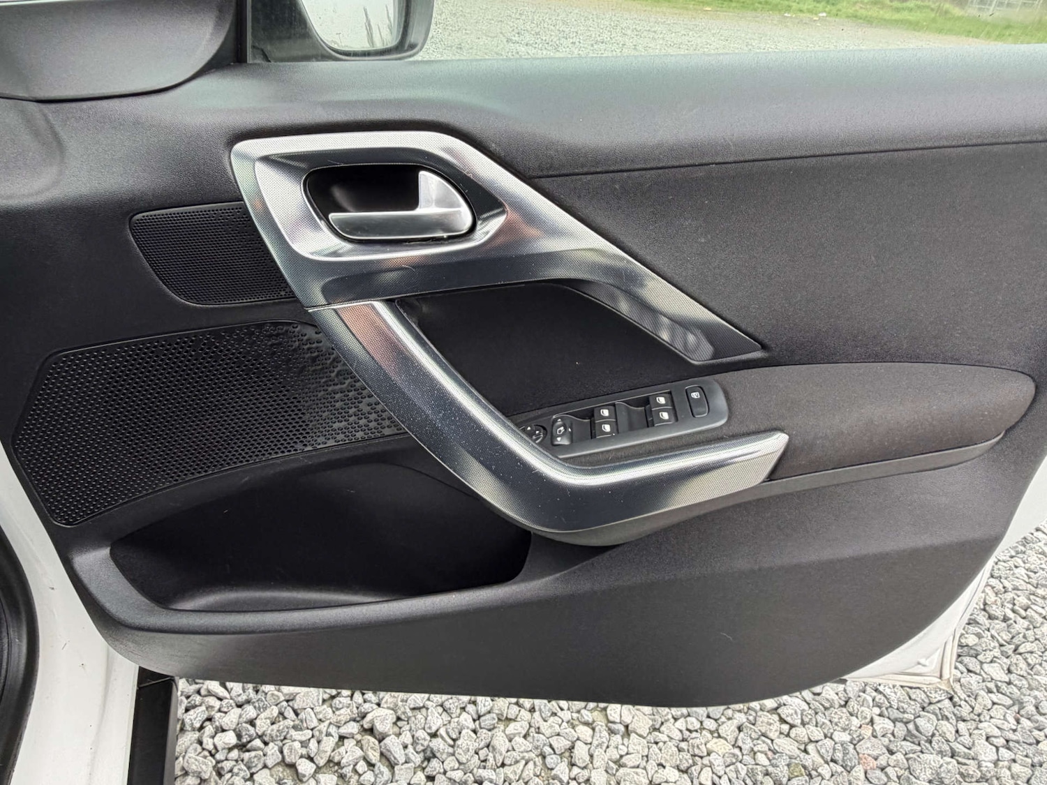 Used Peugeot 2008 2016 for sale - 77641645: Photo 43