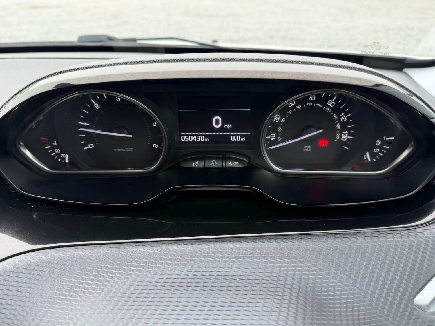 Used Peugeot 2008 2016 for sale - 77641645: Photo 46