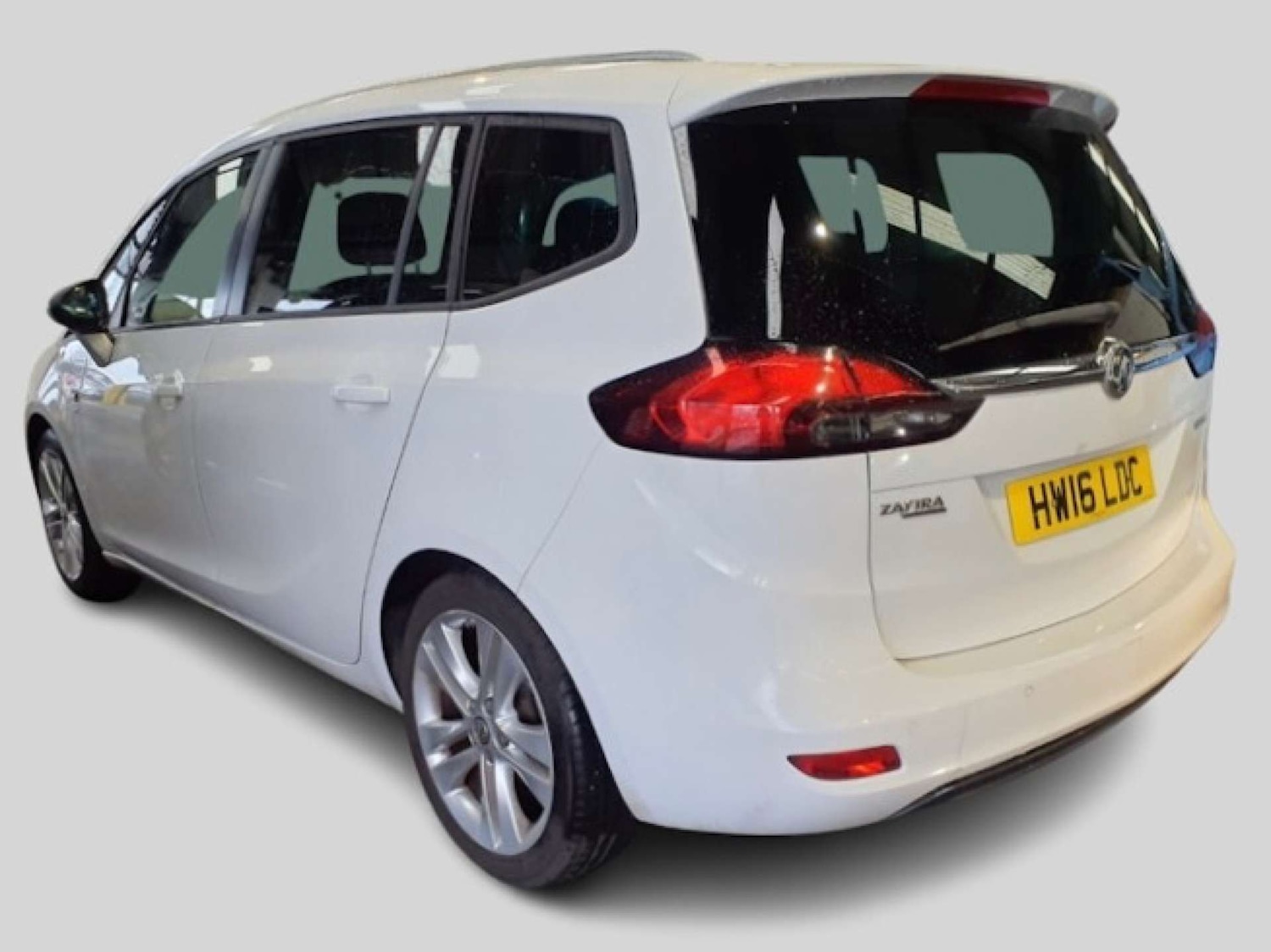 Used Vauxhall Zafira 2016 for sale - 77641679: Photo 4