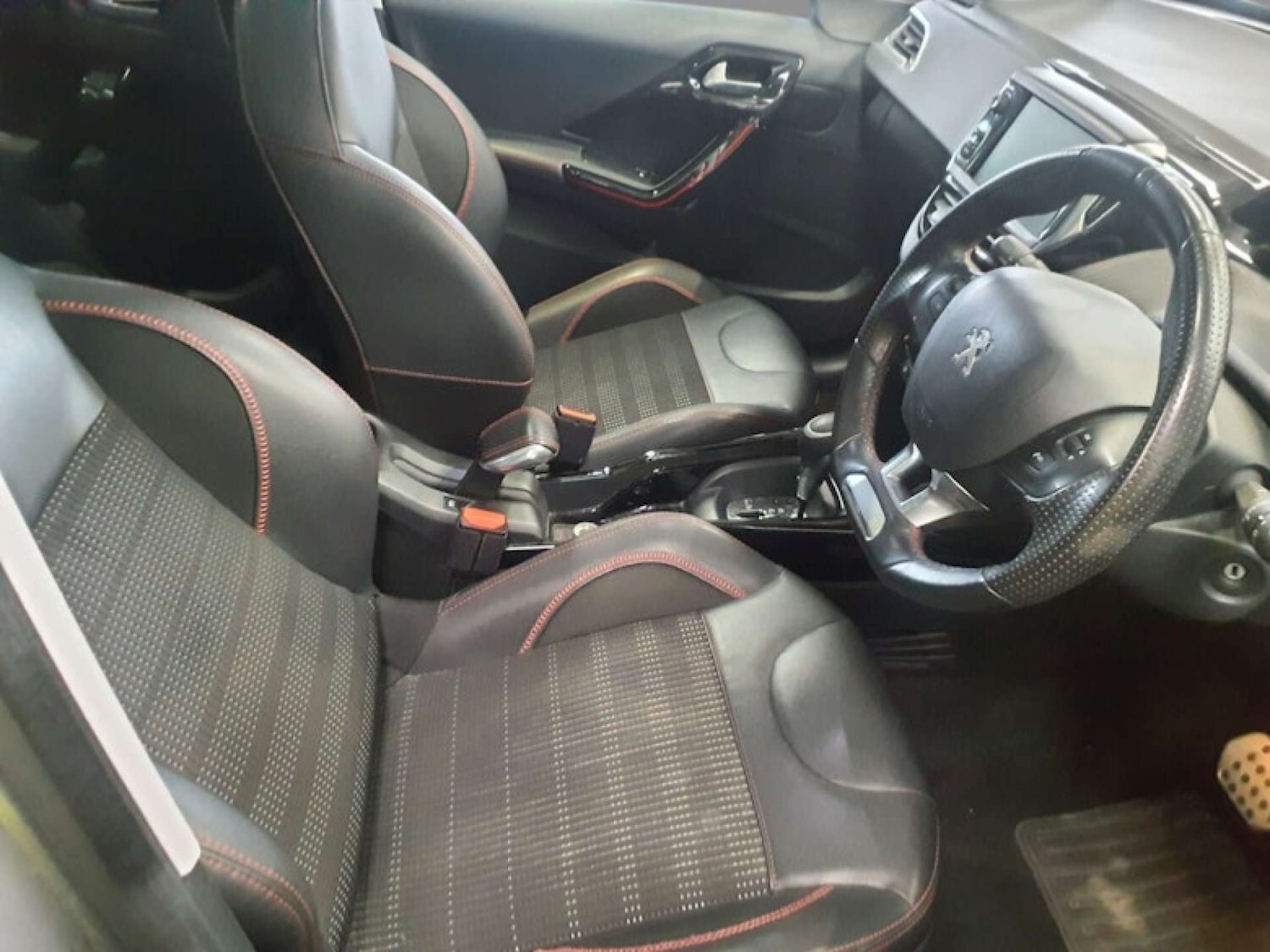 Used Peugeot 2008 2018 for sale - 78020638: Photo 5