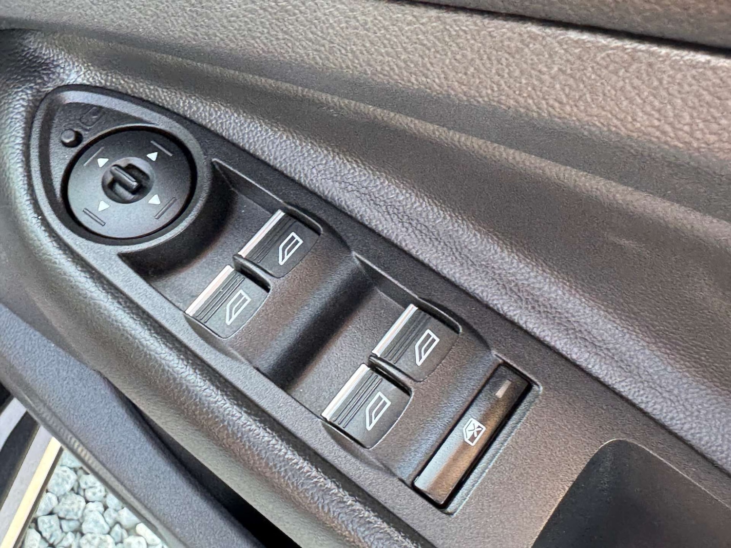 Used Ford Kuga 2015 for sale - 76117765: Photo 31