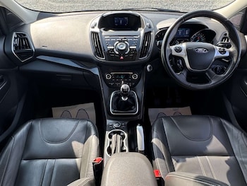 Used Ford Kuga 2015 for sale - 76117765: Photo
