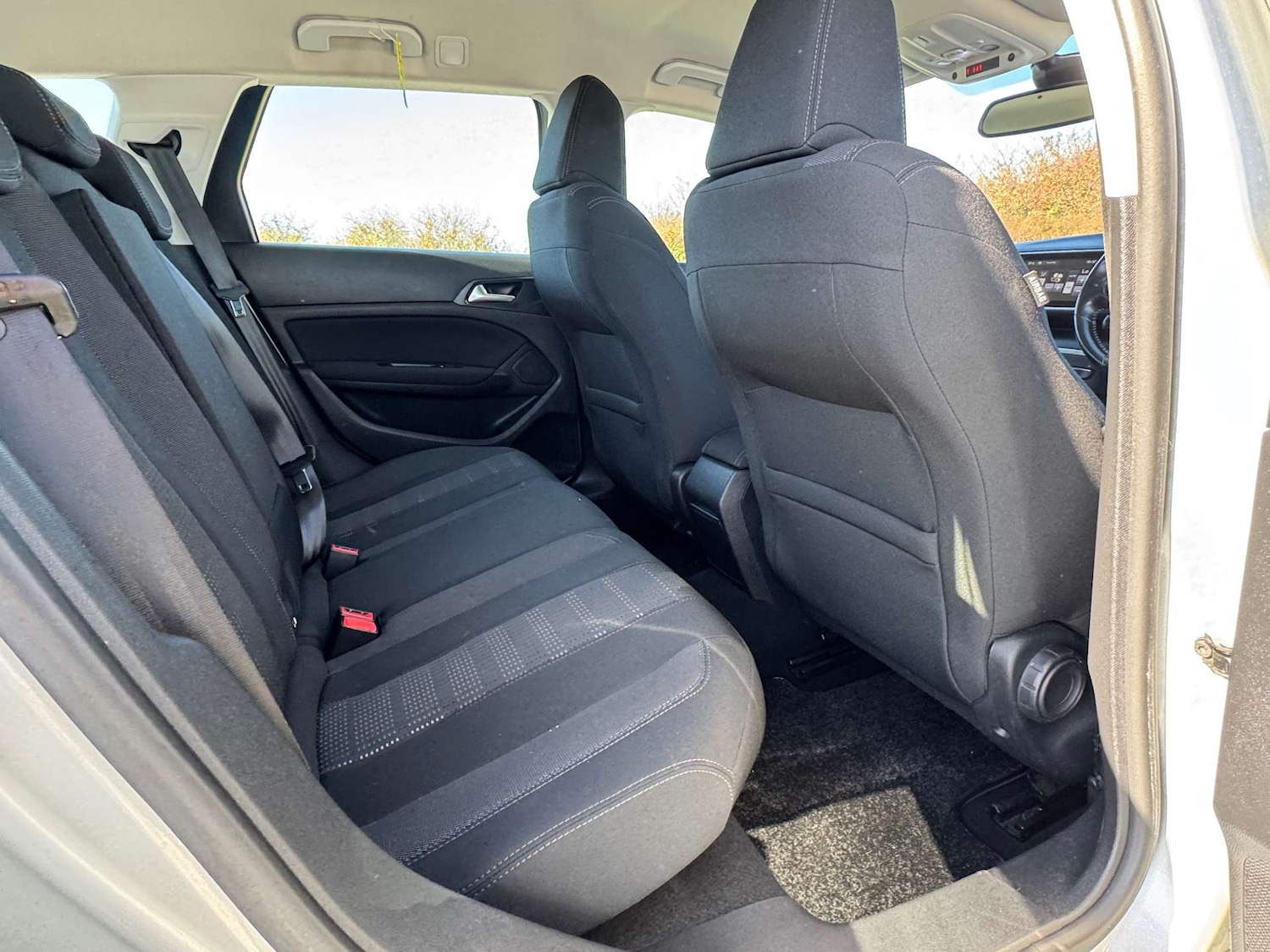 Used Peugeot 308 2016 for sale - 76600776: Photo 23