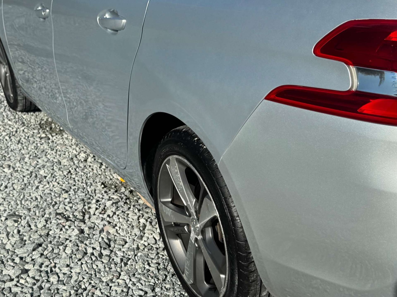 Used Peugeot 308 2016 for sale - 76600776: Photo 44