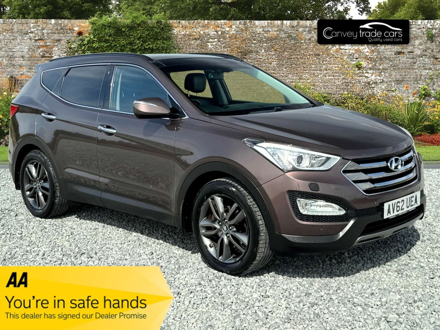 Used Hyundai Santa Fe 2012 for sale - 76117756: Photo 1