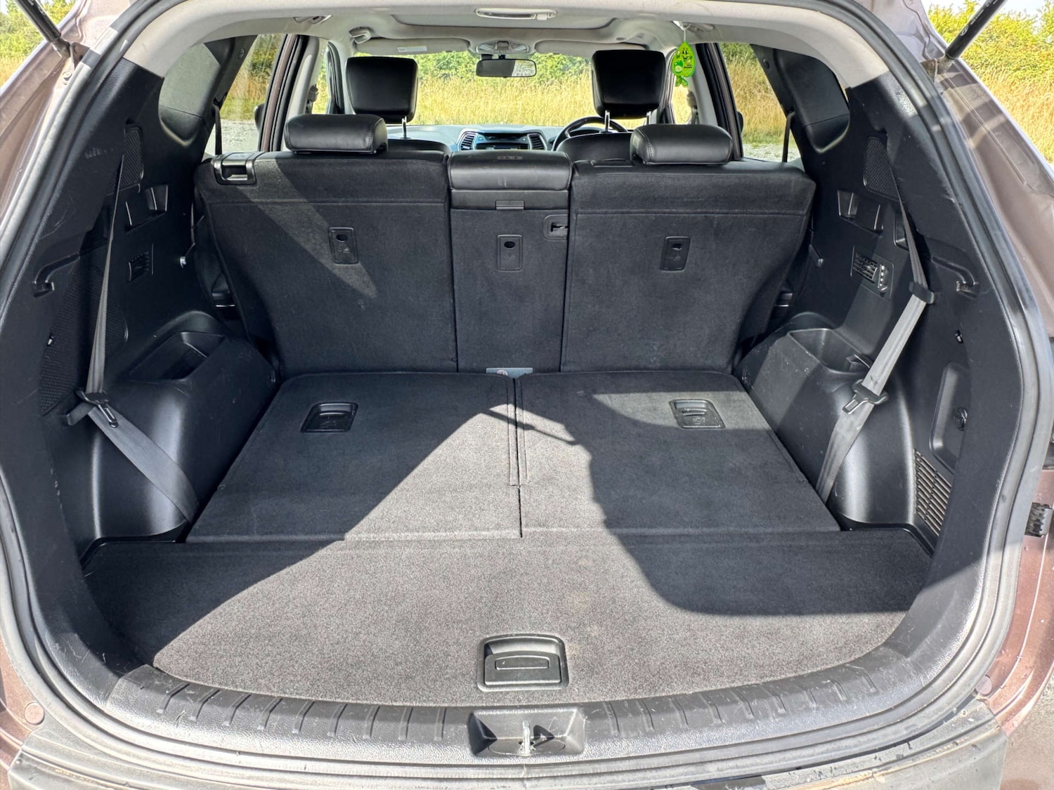 Used Hyundai Santa Fe 2012 for sale - 76117756: Photo 32