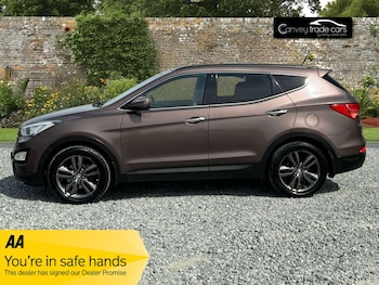 Used Hyundai Santa Fe 2012 for sale - 76117756: Photo 3
