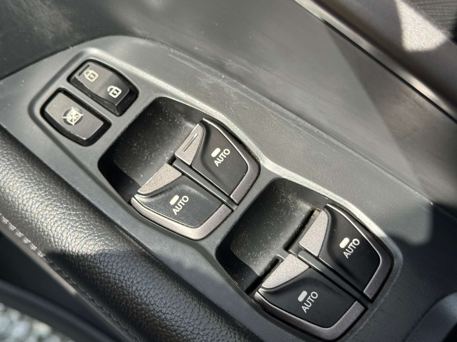 Used Hyundai Santa Fe 2012 for sale - 76117756: Photo 48