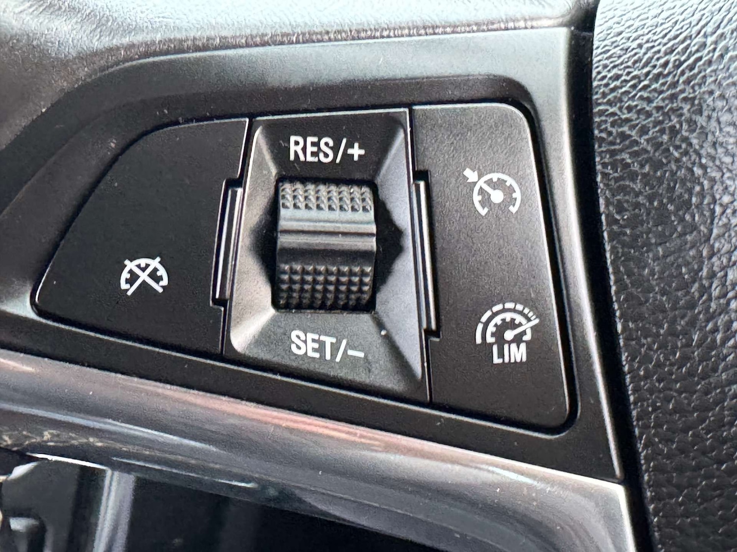 Used Vauxhall Mokka 2015 for sale - 76453817: Photo 33