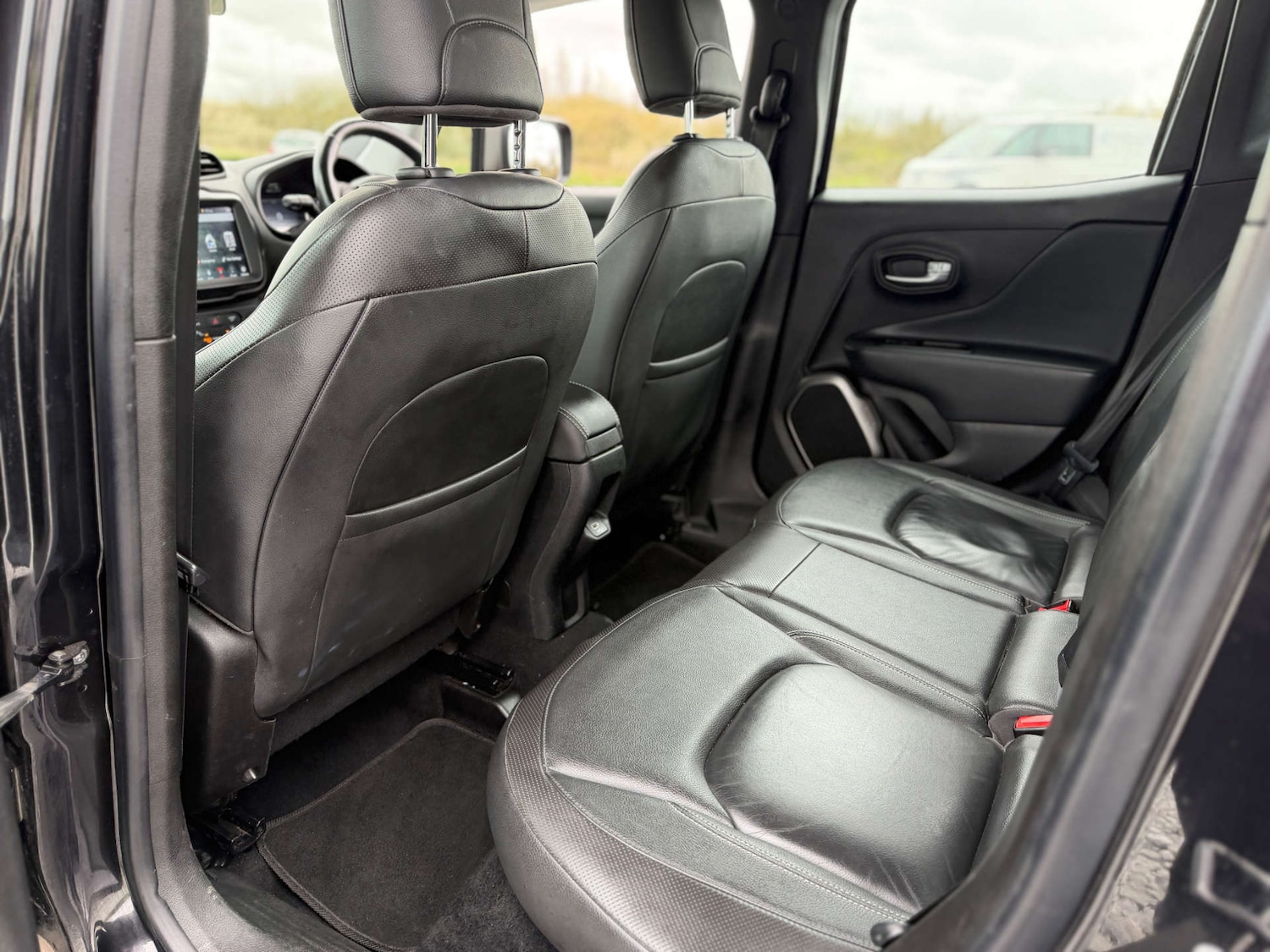 Used Jeep Renegade 2019 for sale - 78011968: Photo 26