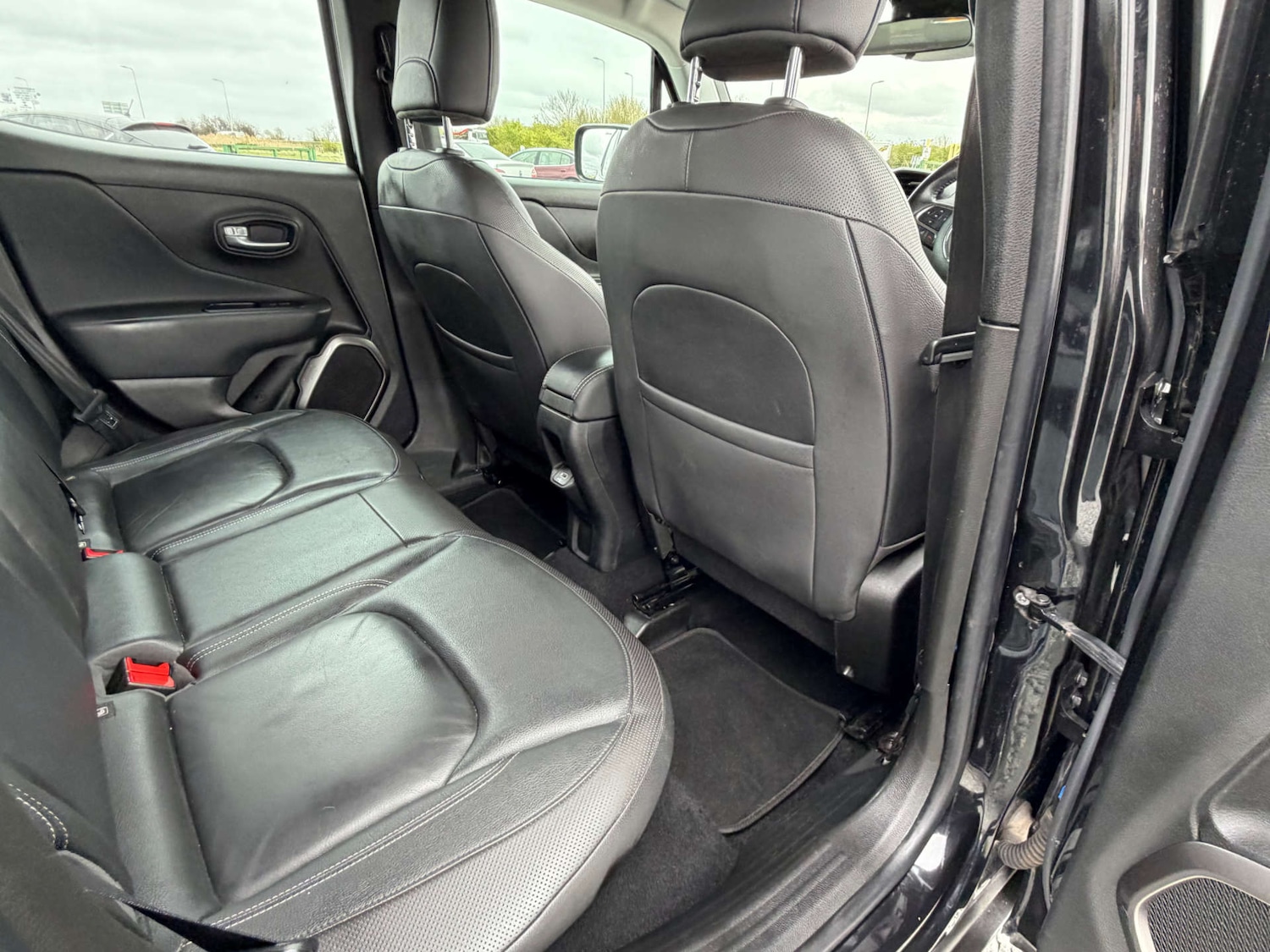 Used Jeep Renegade 2019 for sale - 78011968: Photo 33