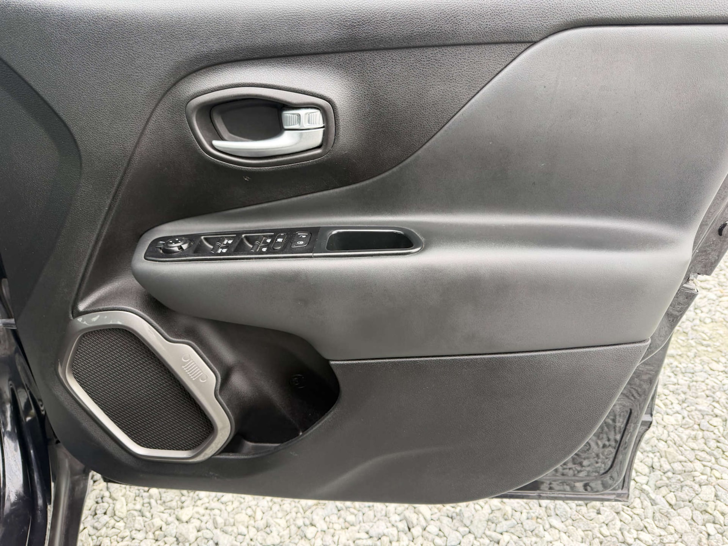 Used Jeep Renegade 2019 for sale - 78011968: Photo 70