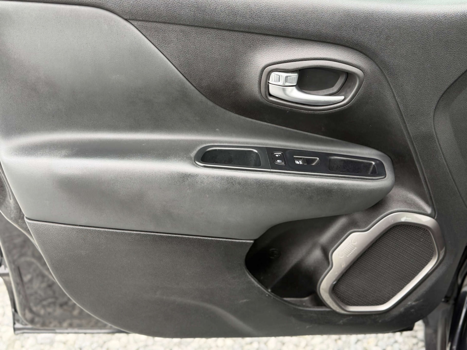 Used Jeep Renegade 2019 for sale - 78011968: Photo 73