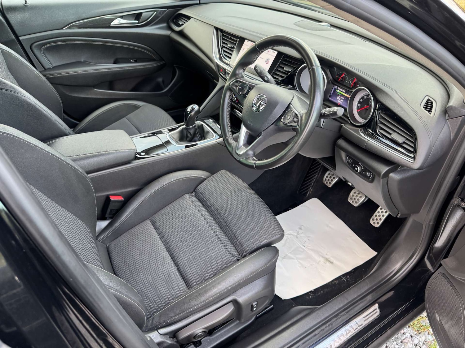 Used Vauxhall Insignia 2017 for sale - 77641663: Photo 11