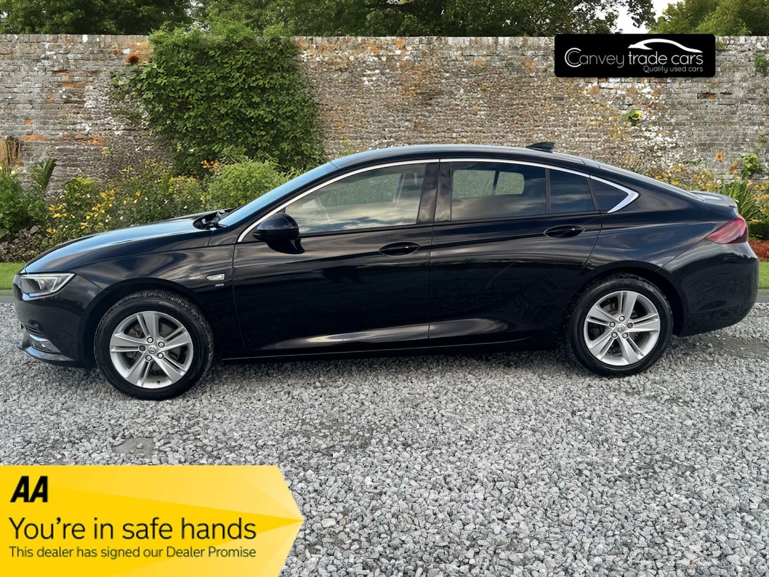 Used Vauxhall Insignia 2017 for sale - 77641663: Photo 5