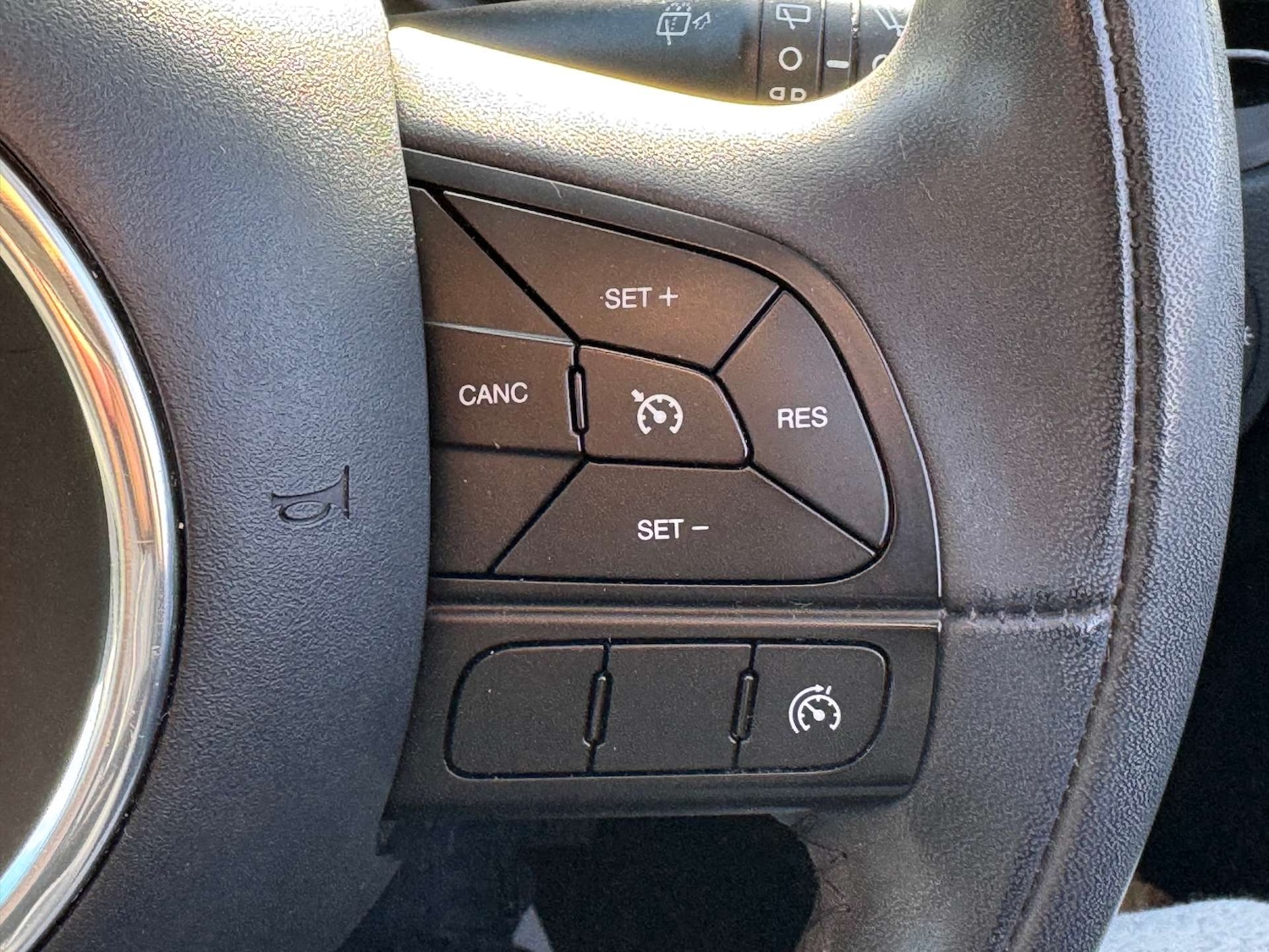 Used Fiat 500X 2016 for sale - 76600868: Photo 30