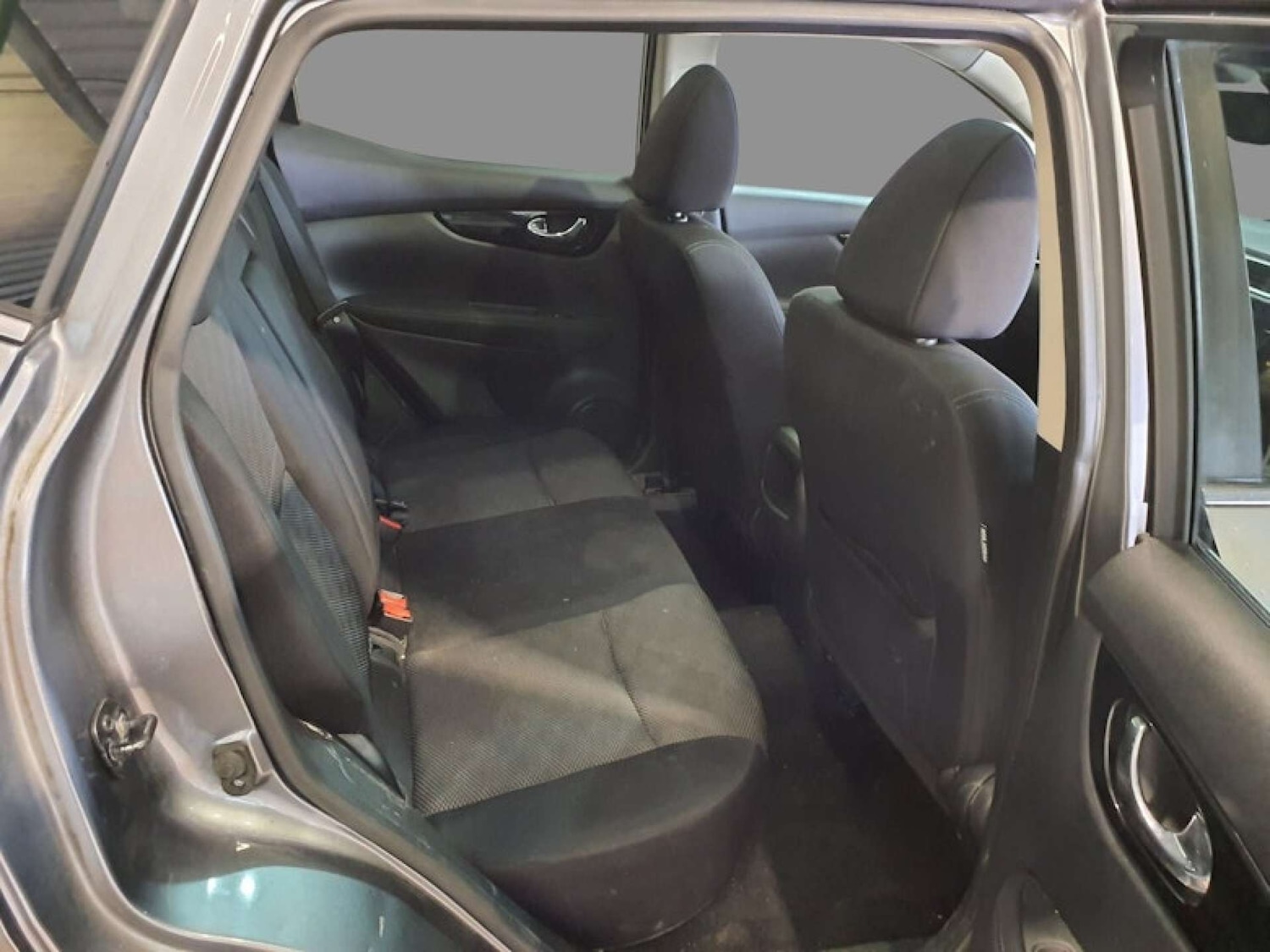 Used Nissan Qashqai 2017 for sale - 76117789: Photo 6