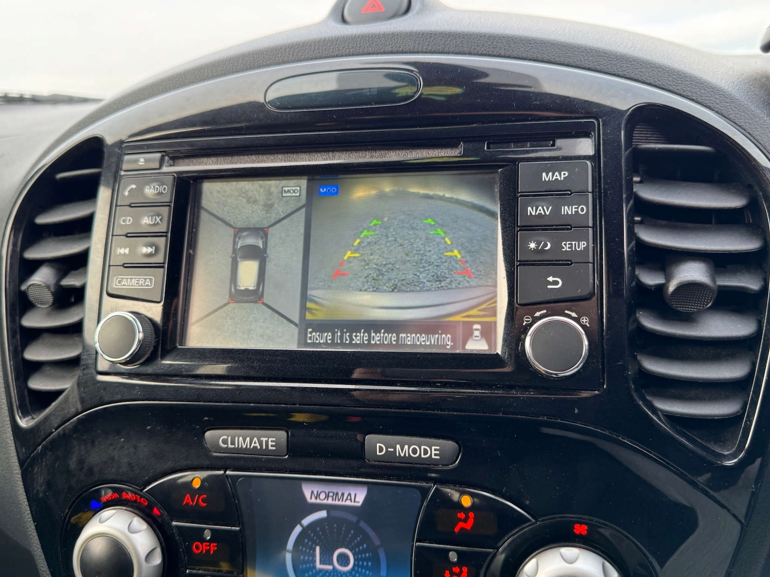 Used Nissan Juke 2015 for sale - 76541316: Photo 23