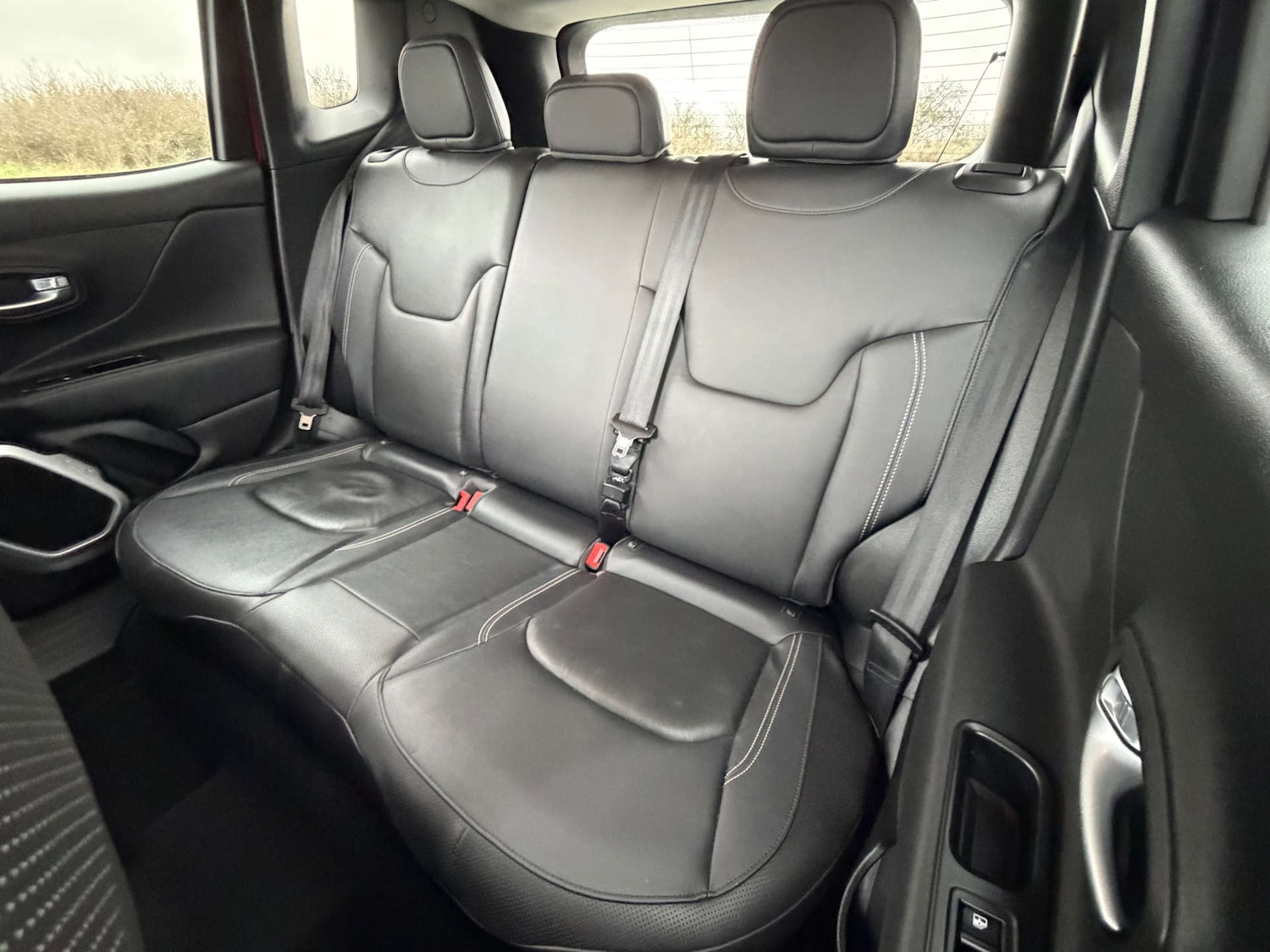 Used Jeep Renegade 2015 for sale - 77641703: Photo 22