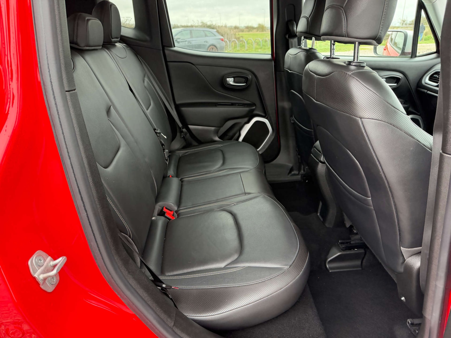 Used Jeep Renegade 2015 for sale - 77641703: Photo 29