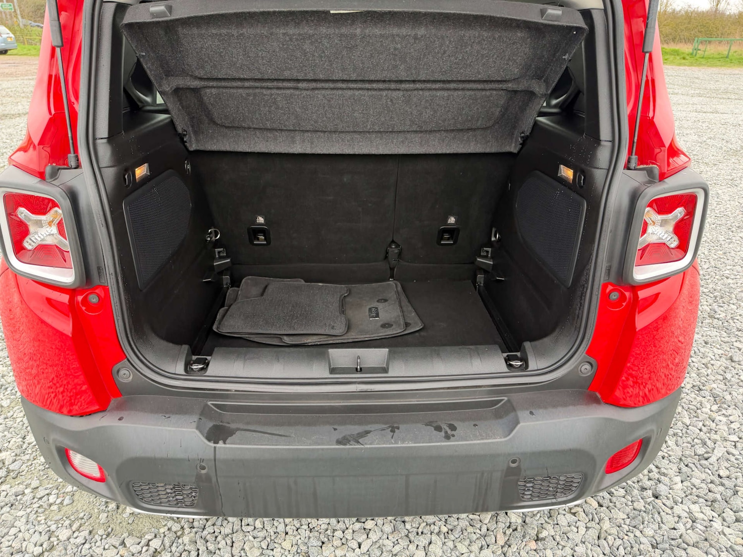 Used Jeep Renegade 2015 for sale - 77641703: Photo 31