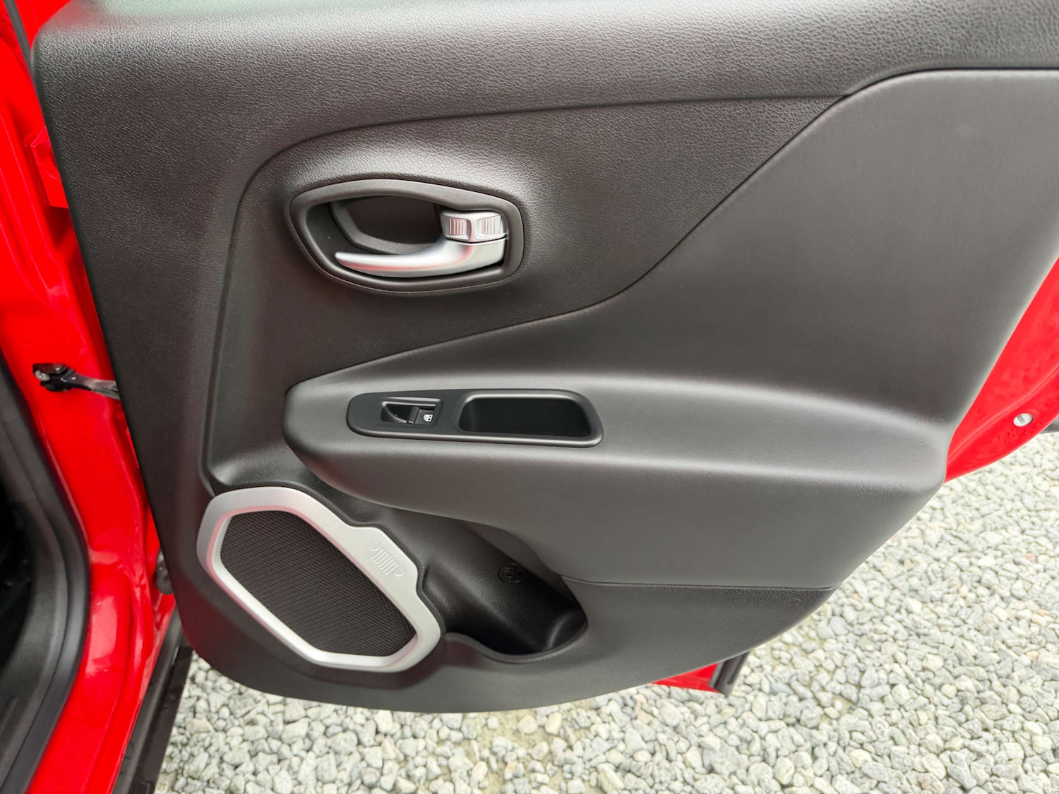 Used Jeep Renegade 2015 for sale - 77641703: Photo 39